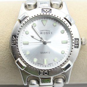 Vintage Twelve Men's Casual Retro Watch Silver Tone Silver Band Quartz 90's